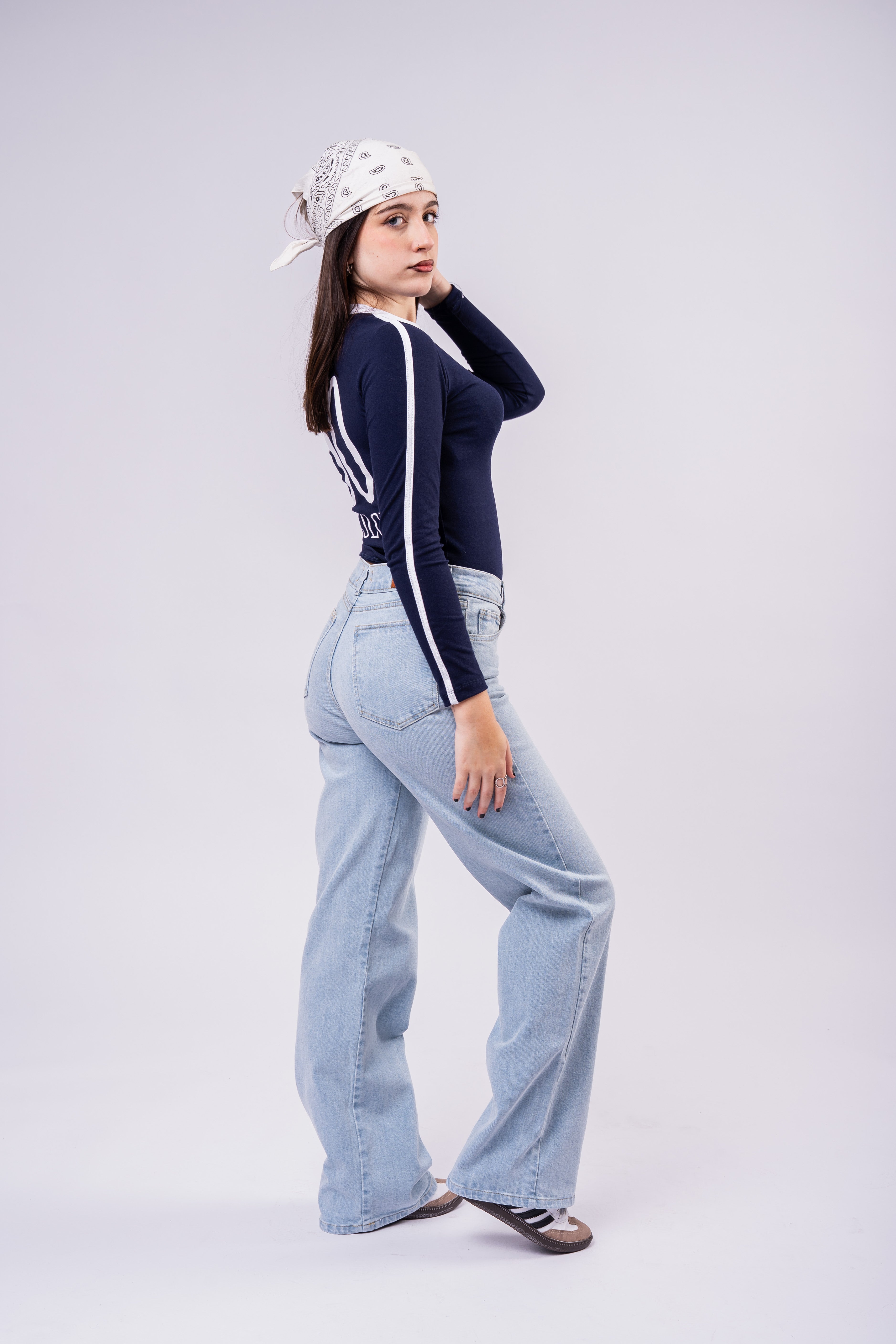 Wide Leg Philips