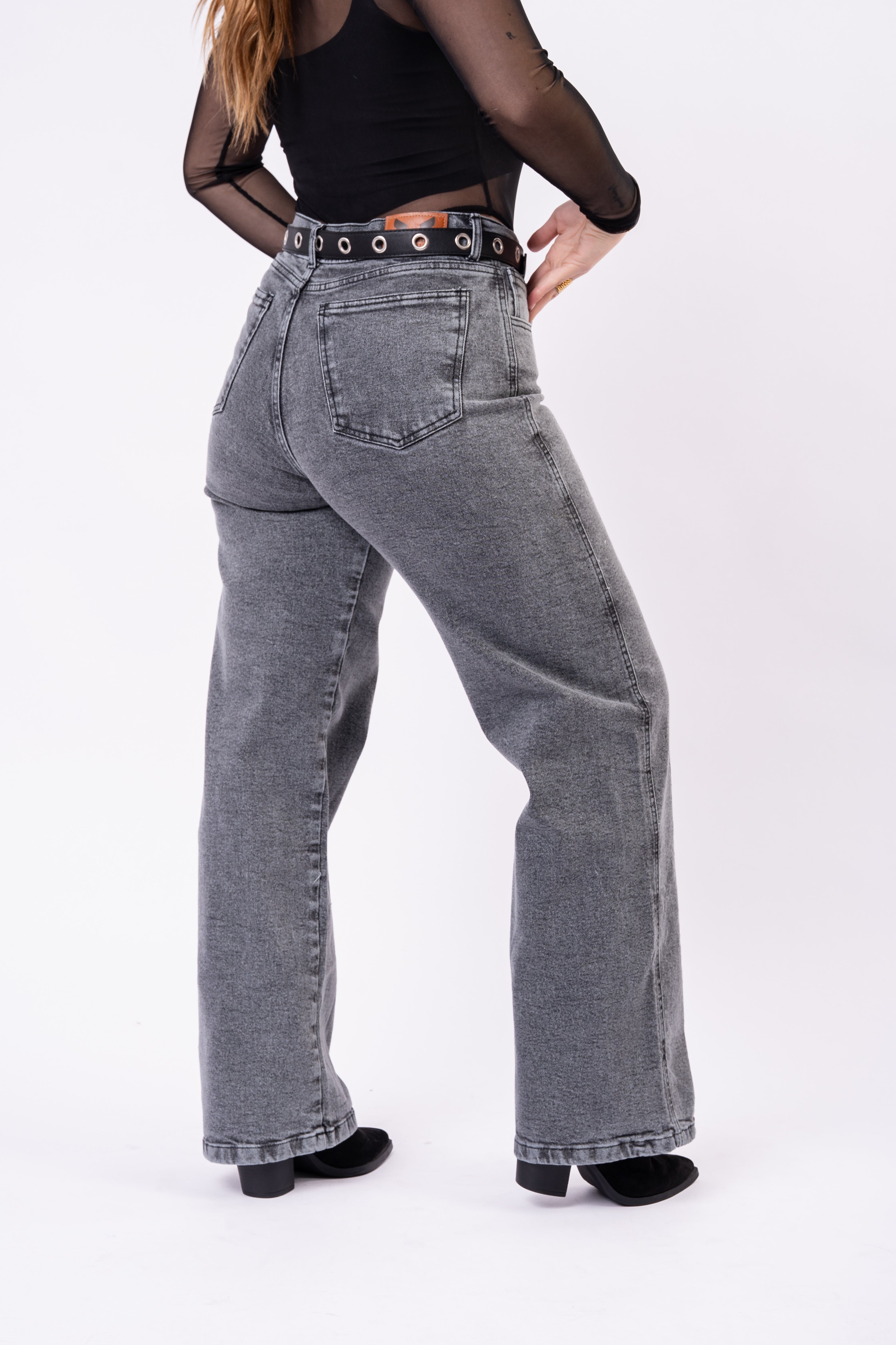 Jean Straight Jordania