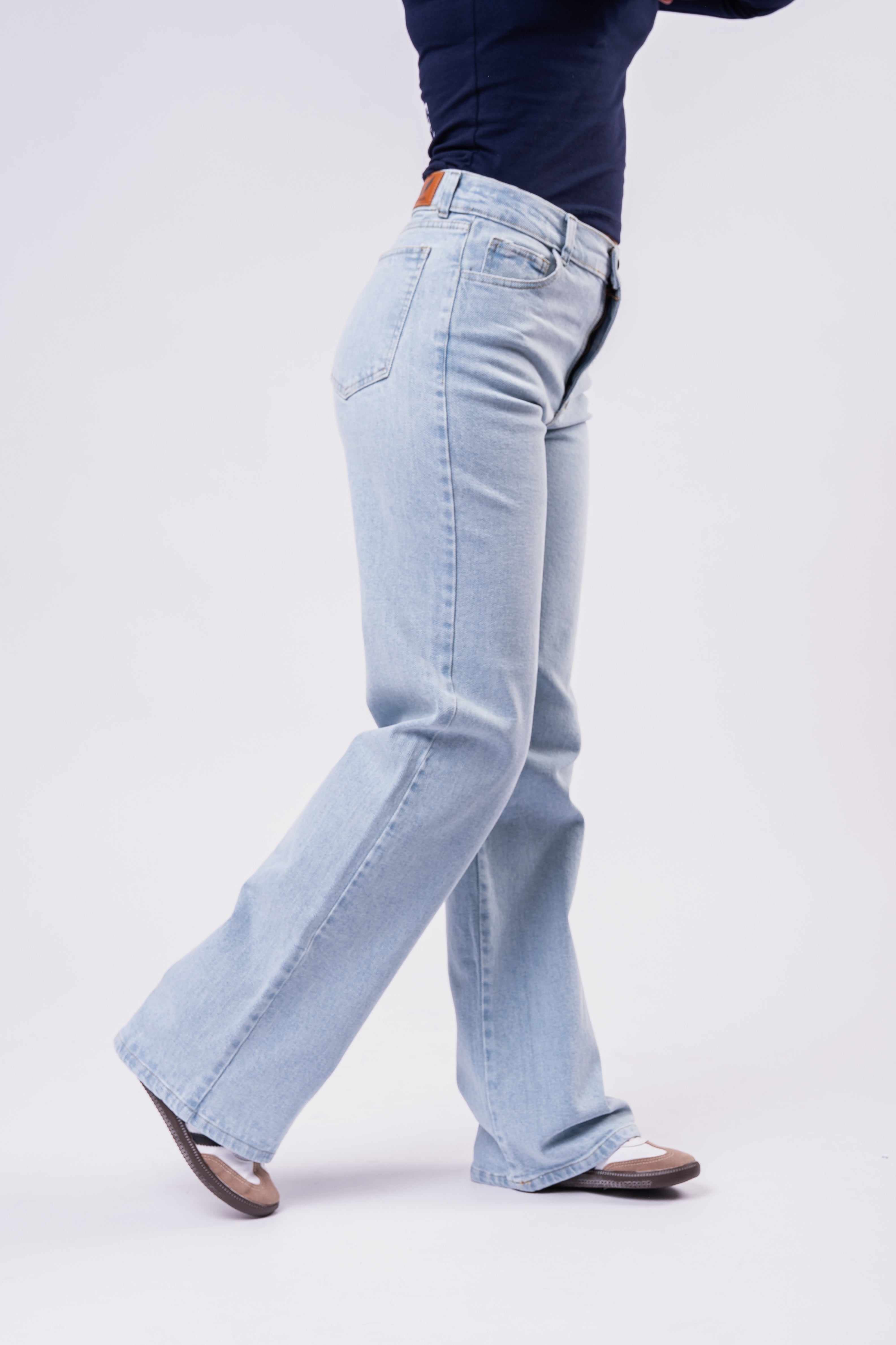 Wide Leg Philips