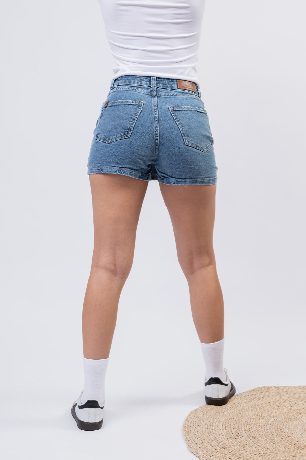 Short Pollera Singapur