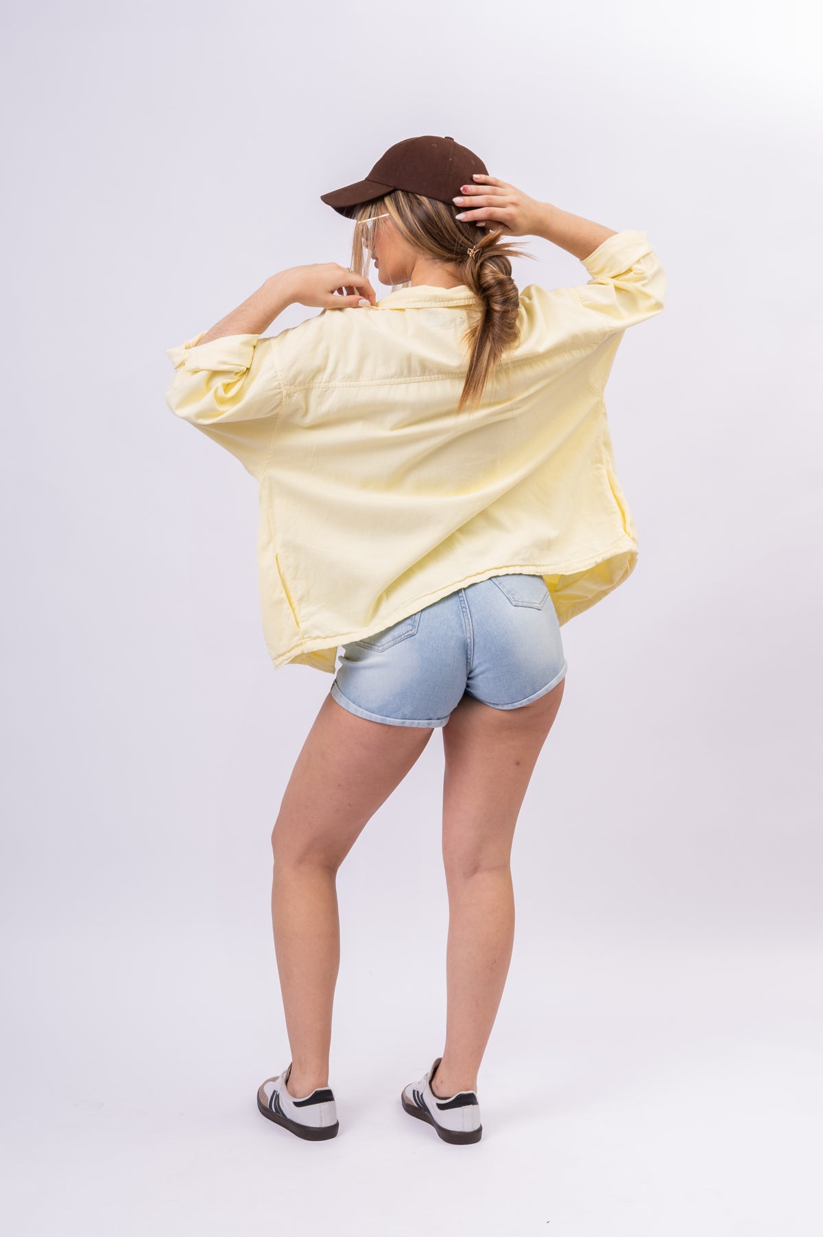 Sobrecamisa Rihanna amarilla
